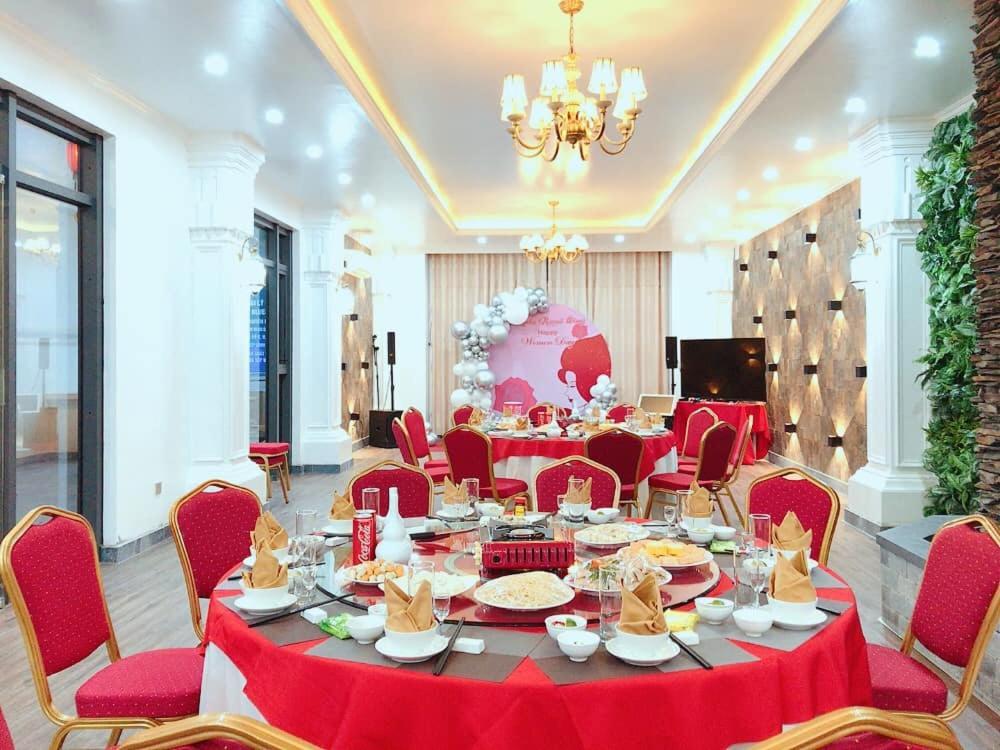 Phoenix Hotel Ha Giang Bagian luar foto