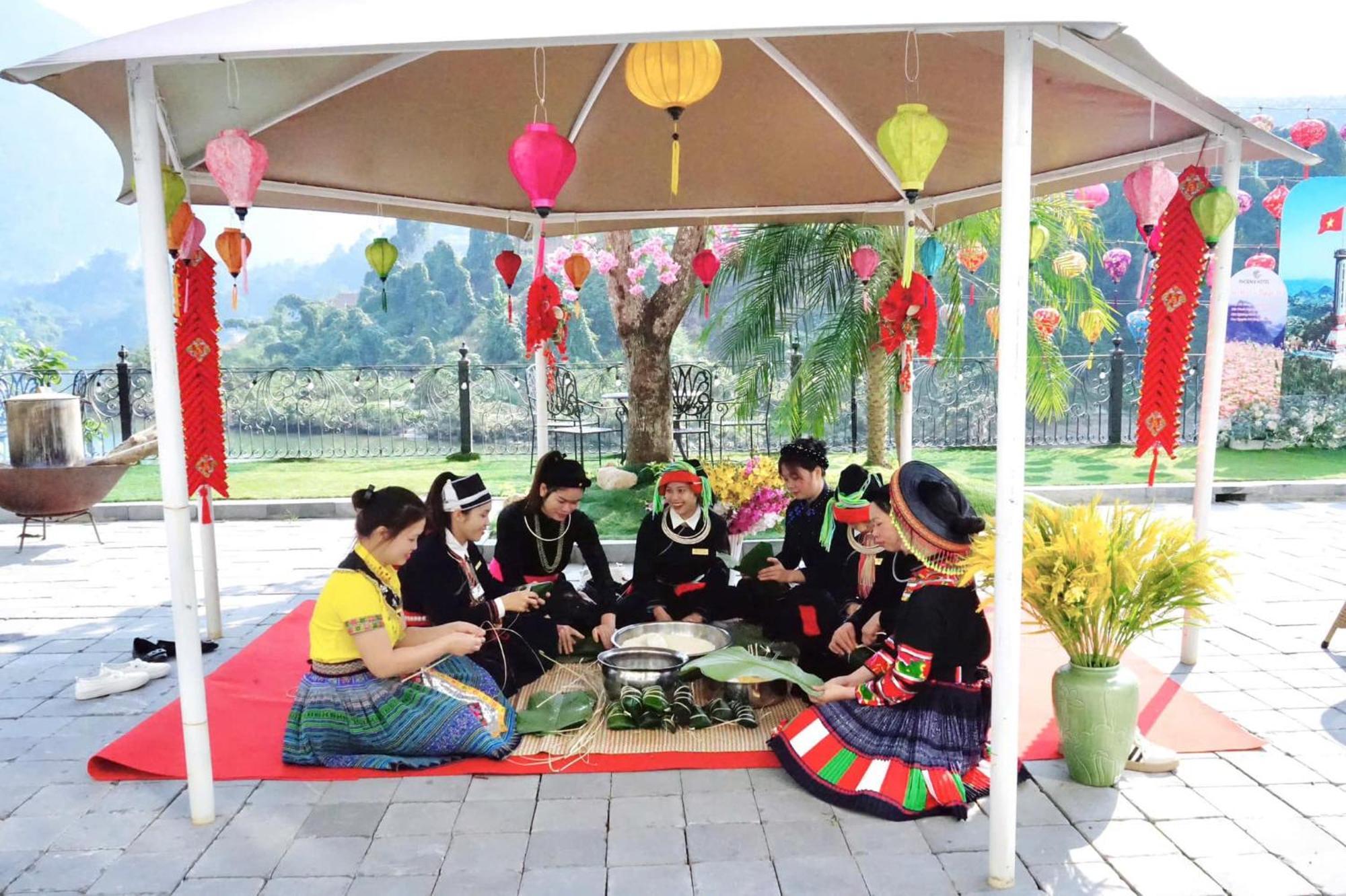 Phoenix Hotel Ha Giang Bagian luar foto